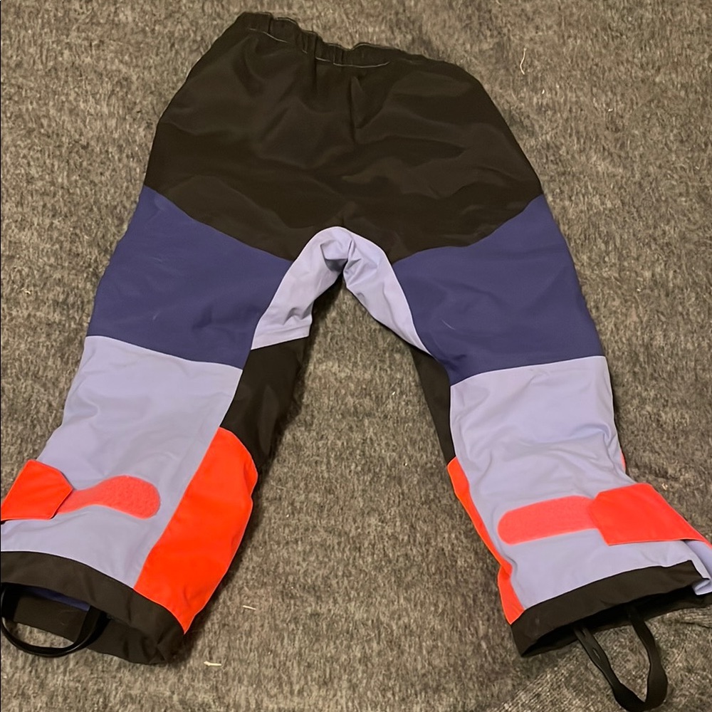 Helly Hansen Kids Ski/snow Pants age 3 - Picture 4 of 5
